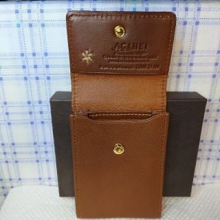 コムサイズム(COMME CA ISM)のCOMME  CA  ISM【新品】本革カードケース　　(ブラウン)(名刺入れ/定期入れ)