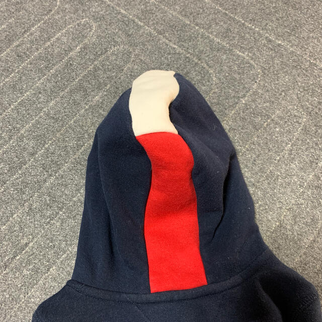 TOMMY HILFIGER(トミーヒルフィガー)のパーカー キッズ/ベビー/マタニティのキッズ服男の子用(90cm~)(その他)の商品写真