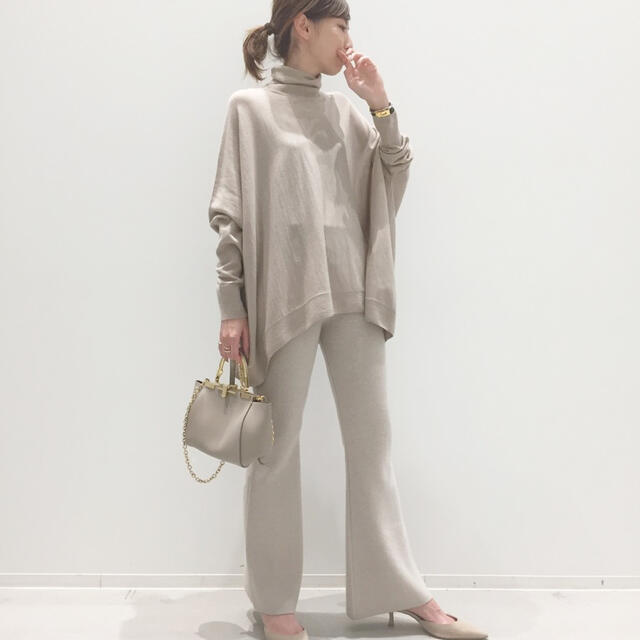 L'Appartement DEUXIEME CLASSE(アパルトモンドゥーズィエムクラス)のlappartement T/N Volume Knit レディースのトップス(ニット/セーター)の商品写真