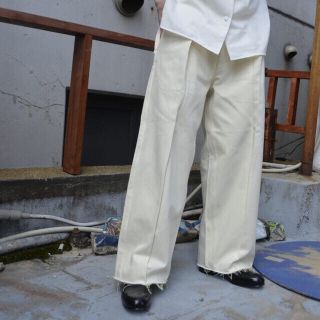 サンシー(SUNSEA)のsaby 別注TUCK BAGGY PANTS(その他)