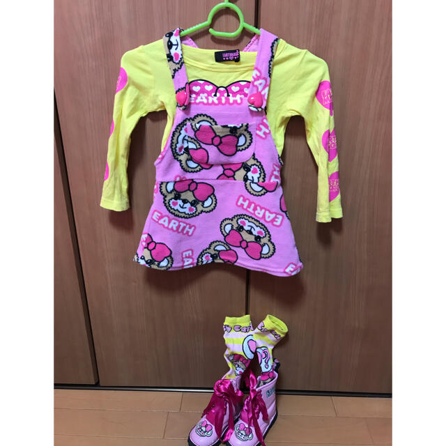 EARTHMAGIC(アースマジック)の4点セット キッズ/ベビー/マタニティのキッズ服女の子用(90cm~)(Tシャツ/カットソー)の商品写真