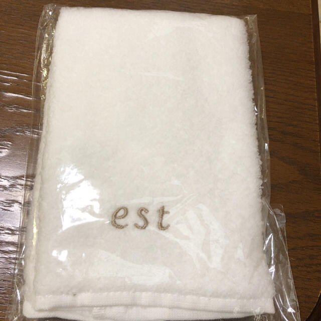 est(エスト)のエスト　ファンデーションサンプル コスメ/美容のキット/セット(サンプル/トライアルキット)の商品写真