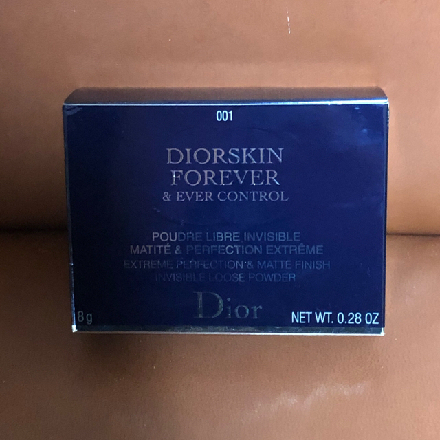 Dior(ディオール)のディオールスキンフォーエヴァーコントロールルースパウダー 並行輸入品 コスメ/美容のベースメイク/化粧品(フェイスパウダー)の商品写真