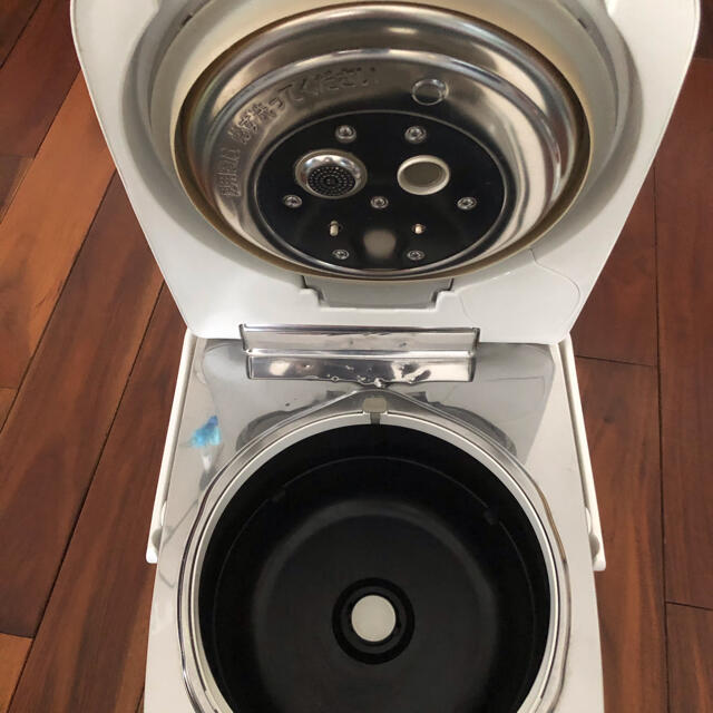 めぐ様専用【中古・保証期間有】パナソニックWおどり炊SR-PW107 めぐ様専用【中古・保証期間有】パナソニックWおどり炊SR-PW107