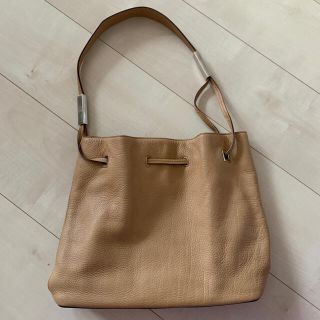 バリー(Bally)のBALLY  ベージュ ショルダーバッグ 巾着バッグ 日本 デパート(ショルダーバッグ)