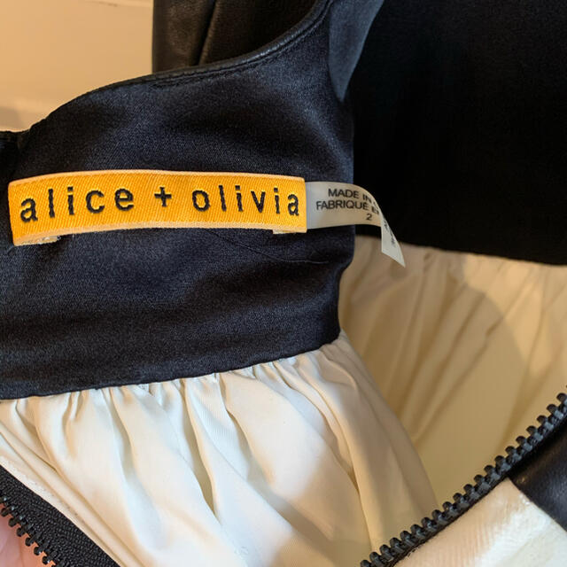 Alice+Olivia(アリスアンドオリビア)のAlice +olivia アリスオリビア レザー ワンピース  レディースのワンピース(ミニワンピース)の商品写真