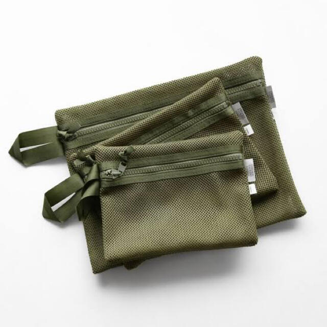 1LDK SELECT(ワンエルディーケーセレクト)のFREDRIK PACKERS×FreshService MESH POUCH メンズのバッグ(その他)の商品写真