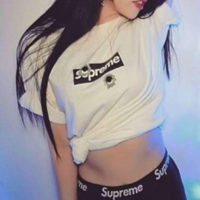 Supreme(シュプリーム)の男女兼用‼️Supreme ボクサー黒 レディースのパンツ(ショートパンツ)の商品写真