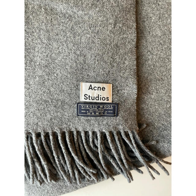 acne studios マフラー