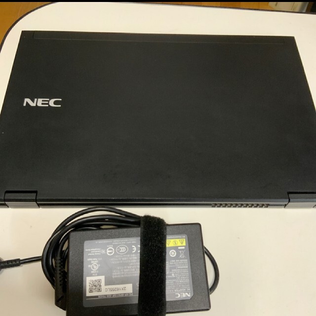 NEC(エヌイーシー)のNEC VersaPro VG-N VK22TG-N 超軽量薄型 スマホ/家電/カメラのPC/タブレット(ノートPC)の商品写真