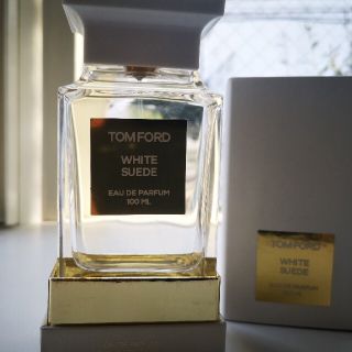 トムフォード(TOM FORD)の【未使用品】トムフォード ホワイトスエード オードパルファム 100ml(ユニセックス)