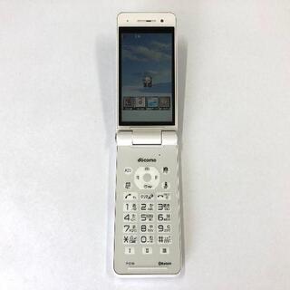 パナソニック(Panasonic)のdocomo P-01H ホワイト(携帯電話本体)