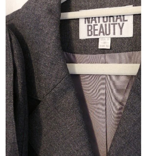 NATURAL BEAUTY(ナチュラルビューティー)のNATURAL  BEAUTY  スーツ　チャコールグレー　サイズM　36 レディースのフォーマル/ドレス(スーツ)の商品写真
