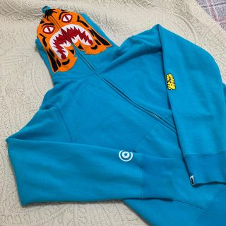 アベイシングエイプ(A BATHING APE)のA bathing ape BAPE パーカー 中古品(パーカー)