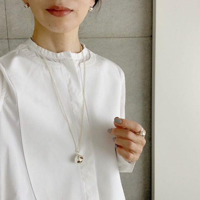 Drawer(ドゥロワー)のCHIEKO+　wonky ball necklace † silver  レディースのアクセサリー(ネックレス)の商品写真