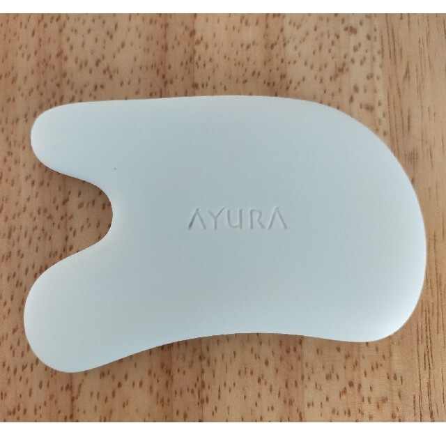 AYURA(アユーラ)のAYURA アユーラ ビカッサ マッサージプレート 廃盤 コスメ/美容のスキンケア/基礎化粧品(フェイスローラー/小物)の商品写真