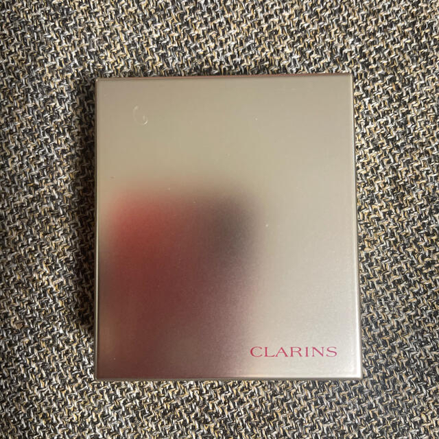 CLARINS(クラランス)のクラランス　キット　ポア&マティテ　フェイスパウダー コスメ/美容のベースメイク/化粧品(フェイスパウダー)の商品写真