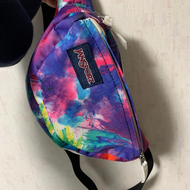 JANSPORT(ジャンスポーツ)のウエストポーチバック レディースのバッグ(ボディバッグ/ウエストポーチ)の商品写真