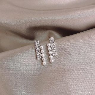 スタージュエリー(STAR JEWELRY)のpearl & zirconia bar pierce ◯s925 post(ピアス)