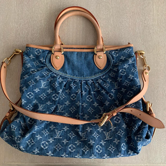 LOUIS VUITTON(ルイヴィトン)のルイヴィトン ネオカヴィ バッグ モノグラム レディースのバッグ(ハンドバッグ)の商品写真