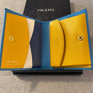 プラダ(PRADA)のプラダ  バイカラー　二つ折り財布　レザー(財布)