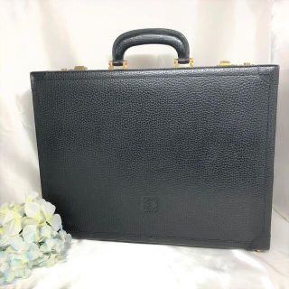 ロエベ(LOEWE)のロエベ　アタッシュケース　黒　ビジネス　美品★(ビジネスバッグ)