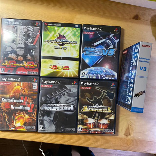 KONAMI - ギタドラV / V2 / V3 / シルバー / ゴールド / トップ KONAMI - ギタドラV / V2 / V3 / シルバー / ゴールド / トップ