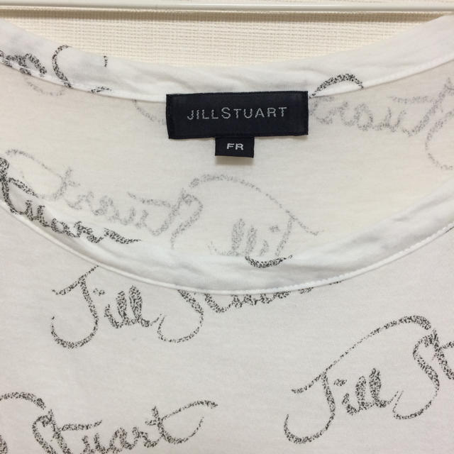 JILLSTUART(ジルスチュアート)のJILLロゴT レディースのトップス(Tシャツ(半袖/袖なし))の商品写真