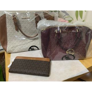 マイケルコース(Michael Kors)のマイケルコース 福袋　ハンドバッグ2つ＆長財布セット(ハンドバッグ)