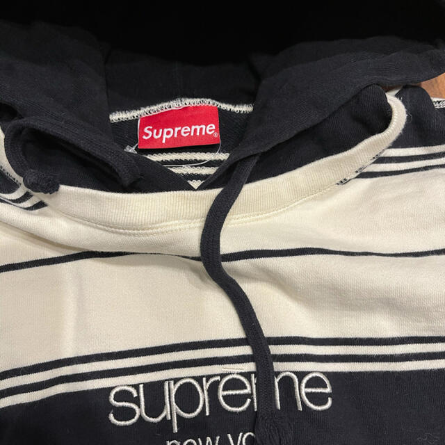 Supreme(シュプリーム)のSupreme hoodie M  メンズのトップス(パーカー)の商品写真