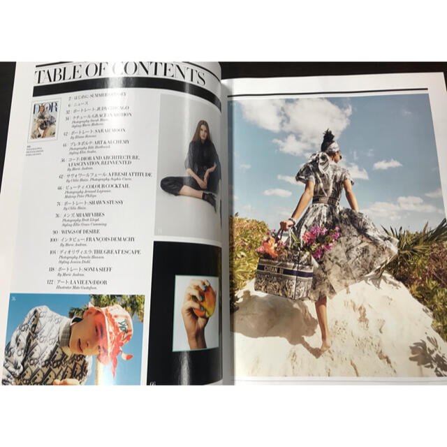 Dior(ディオール)の『DIORディオールマガジンNo.31 SUMMER ODYSSEY 未使用美品 エンタメ/ホビーの雑誌(ファッション)の商品写真