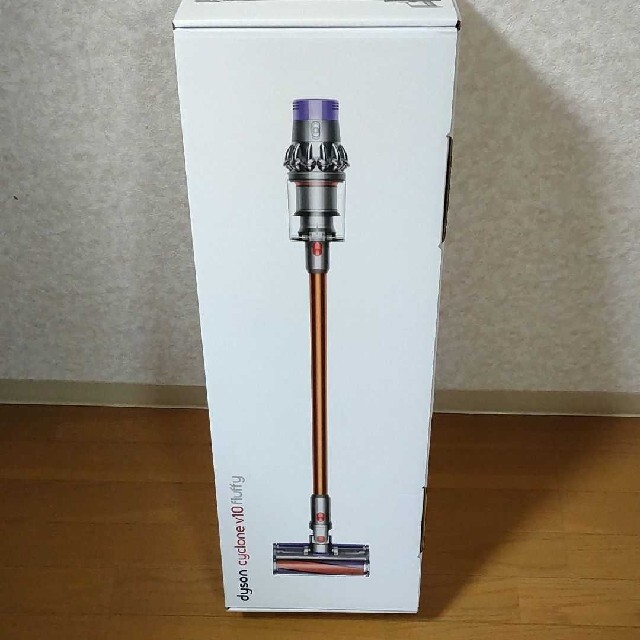 Dyson(ダイソン)のダイソン Dyson Cyclone V10 Fluffy  SV12FF スマホ/家電/カメラの生活家電(掃除機)の商品写真