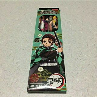 タカラトミーアーツ(T-ARTS)の大人気！！ 鬼滅の刃 えんぴつセット(ぬいぐるみ)