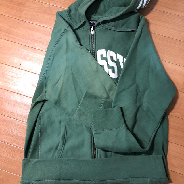 STUSSY(ステューシー)のSTUSSY パーカー　men's L メンズのトップス(パーカー)の商品写真