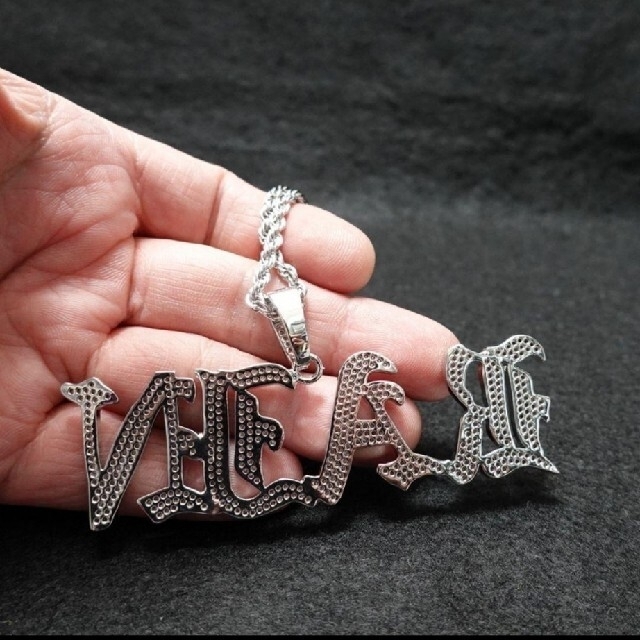 ゴシック調 フルオーダーメイド カスタムイニシャル CZ 文字 ネックレス ゴシック調 フルオーダーメイド カスタムイニシャル CZ 文字 ネックレス