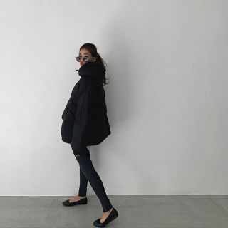 ザラ(ZARA)の売り切りたいので値下げ　cheri  テントFBライトダウン(ダウンジャケット)