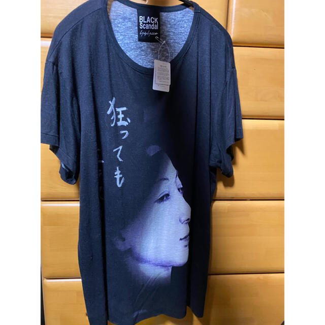 Yohji Yamamoto(ヨウジヤマモト)のYohji Yamamoto [HN-T18-273 / 顔柄丸首半袖A] メンズのトップス(Tシャツ/カットソー(半袖/袖なし))の商品写真