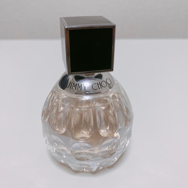 JIMMY CHOO(ジミーチュウ)のジミーチュウ　オードトワレ　40ml コスメ/美容の香水(ユニセックス)の商品写真