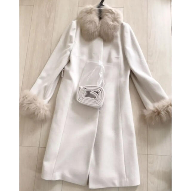 ジャスグリッティー 新品 FOXファー付きコート