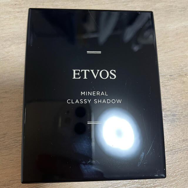 ETVOS(エトヴォス)のETVOS ミネラルクラッシィシャドー　ヴィンテージグリッター コスメ/美容のベースメイク/化粧品(アイシャドウ)の商品写真