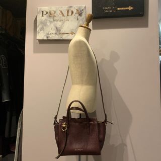 フェラガモ(Ferragamo)のフェラガモ　ボルドー　エイミー　トートバッグ(トートバッグ)