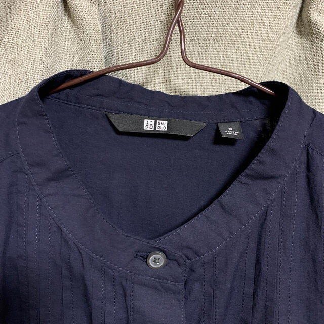 UNIQLO(ユニクロ)のユニクロ　ノーカラー　シャツ　ブラウス レディースのトップス(シャツ/ブラウス(長袖/七分))の商品写真