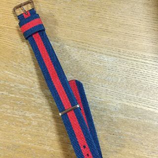 ダニエルウェリントン(Daniel Wellington)のダニエルウェリントン 腕時計ベルト 新品 １８mm(腕時計)