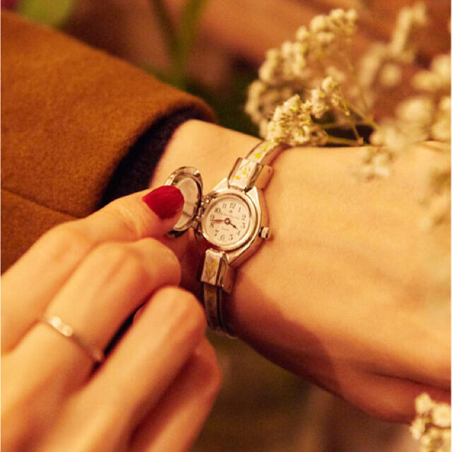 fig London(フィグロンドン)のアンドレムッシュ 腕時計 リング レディースのファッション小物(腕時計)の商品写真