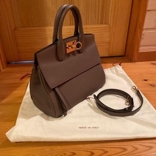 サルヴァトーレフェラガモ(Salvatore Ferragamo)のferragamo フェラガモ バッグ （最終お値下げ）(ハンドバッグ)