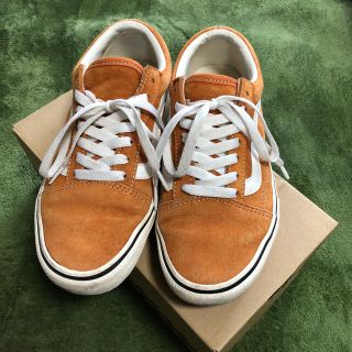 ヴァンズ(VANS)のvans old オールドスクール　スエード　オレンジ　23.5(スニーカー)