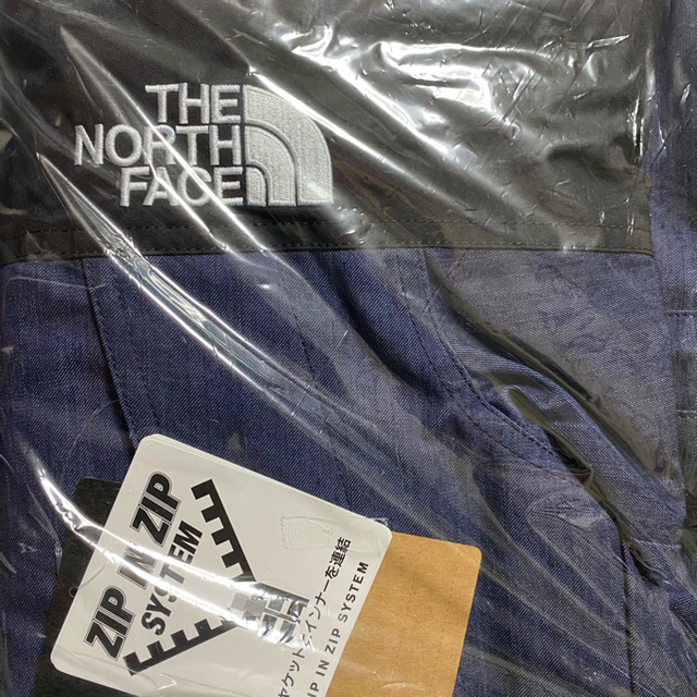 THE NORTH FACE(ザノースフェイス)の【新品未使用 S サイズ】マウンテンライトデニムジャケット メンズのジャケット/アウター(マウンテンパーカー)の商品写真