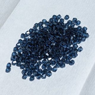 スワロフスキー(SWAROVSKI)の【専用】「モンタナ」スワロフスキー5301(各種パーツ)