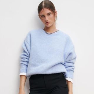 ザラ(ZARA)の★☆新品未使用　ザラ　ニットセーター☆★(ニット/セーター)