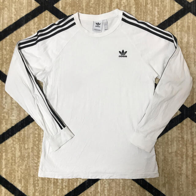 adidas(アディダス)のadidas ロンT Ｌ メンズのトップス(Tシャツ/カットソー(七分/長袖))の商品写真